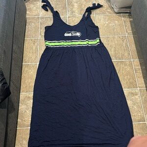 Women’s Seattle Seahawks Maxi Dress Lg